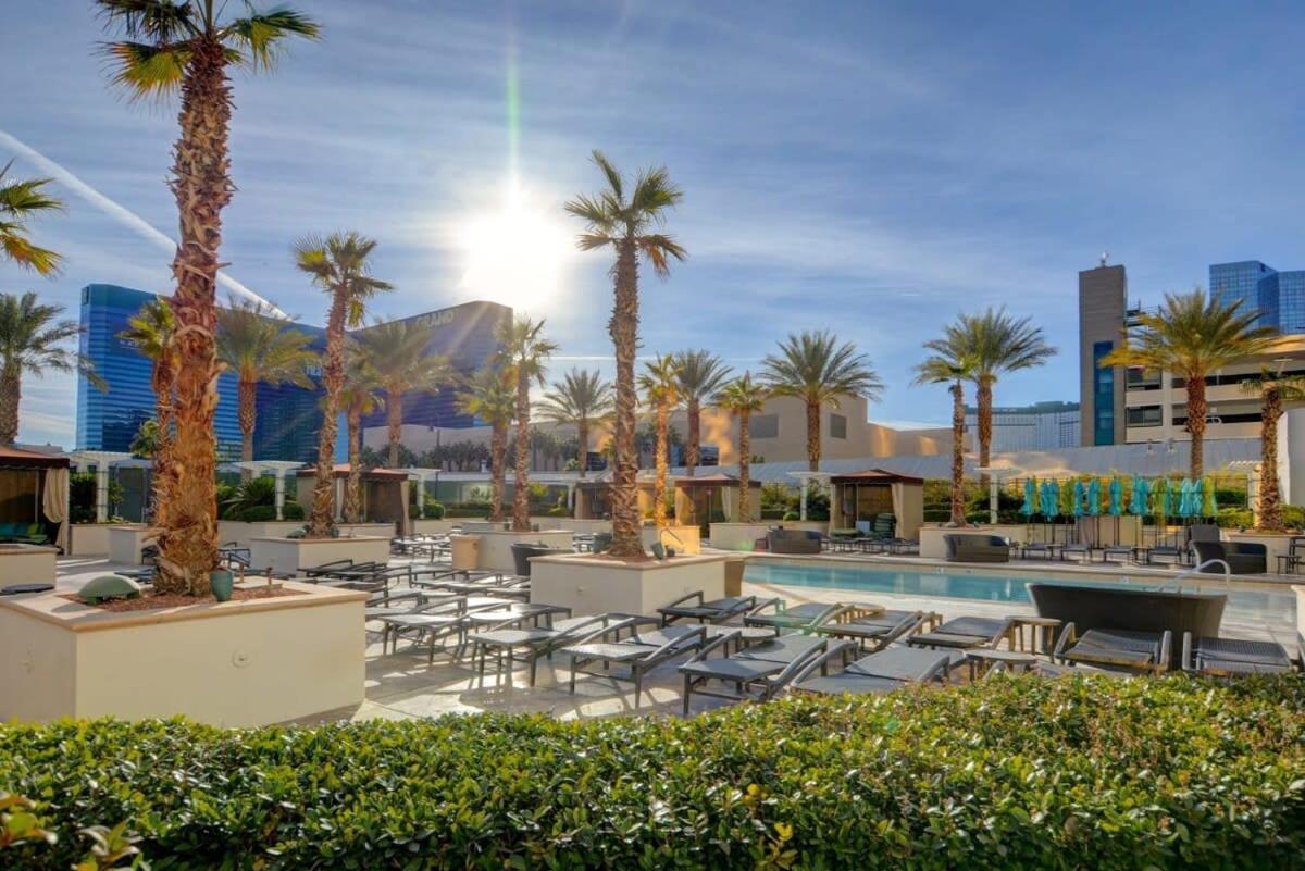 Signature 2br3ba F1 View Balcony Ste 08-801 And 03 Holiday home